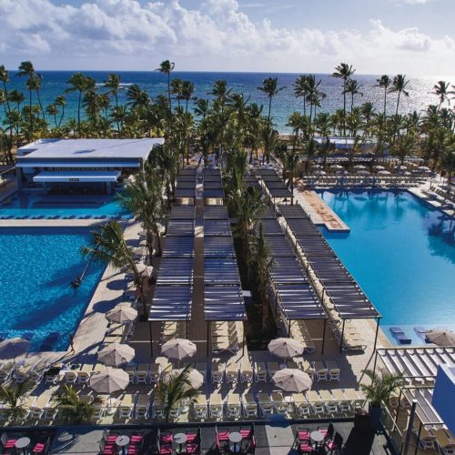 BAM_17_012 - Swimming Pools